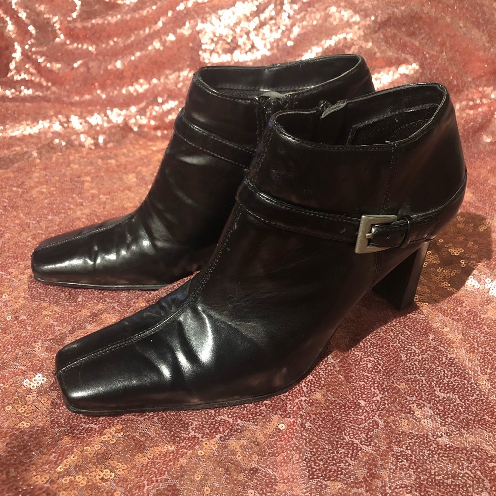 Bandolino Booties
